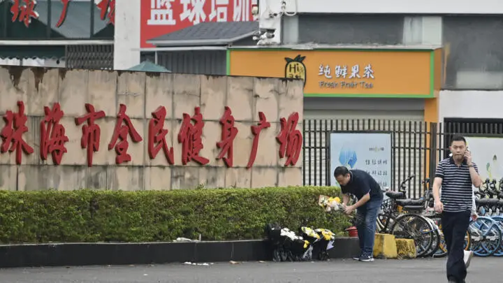 Stabbing Attack Outside School In Eastern China -8 Dead.